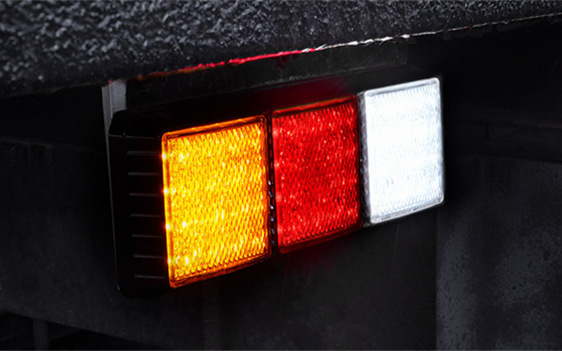 rear combination lamp