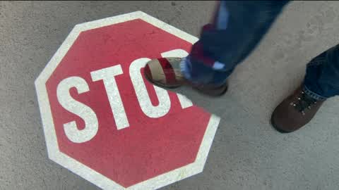 LED Projected Safety Signage Gets Attention | TOPTREE